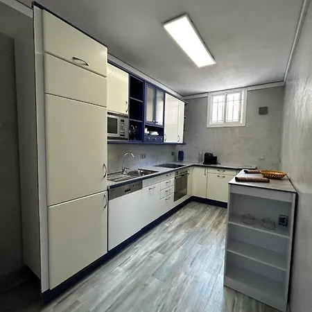 Apartamento Casa La Paz En Malaga, Junto Al Parque Tecnologico Exterior foto