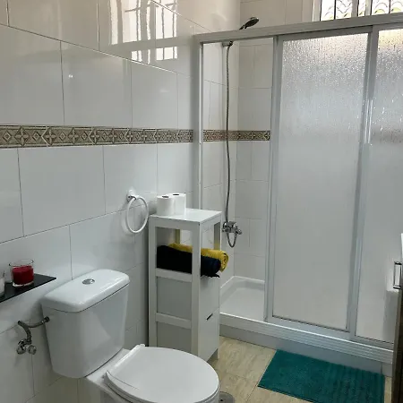 Apartamento Casa La Paz En Malaga, Junto Al Parque Tecnologico Exterior foto
